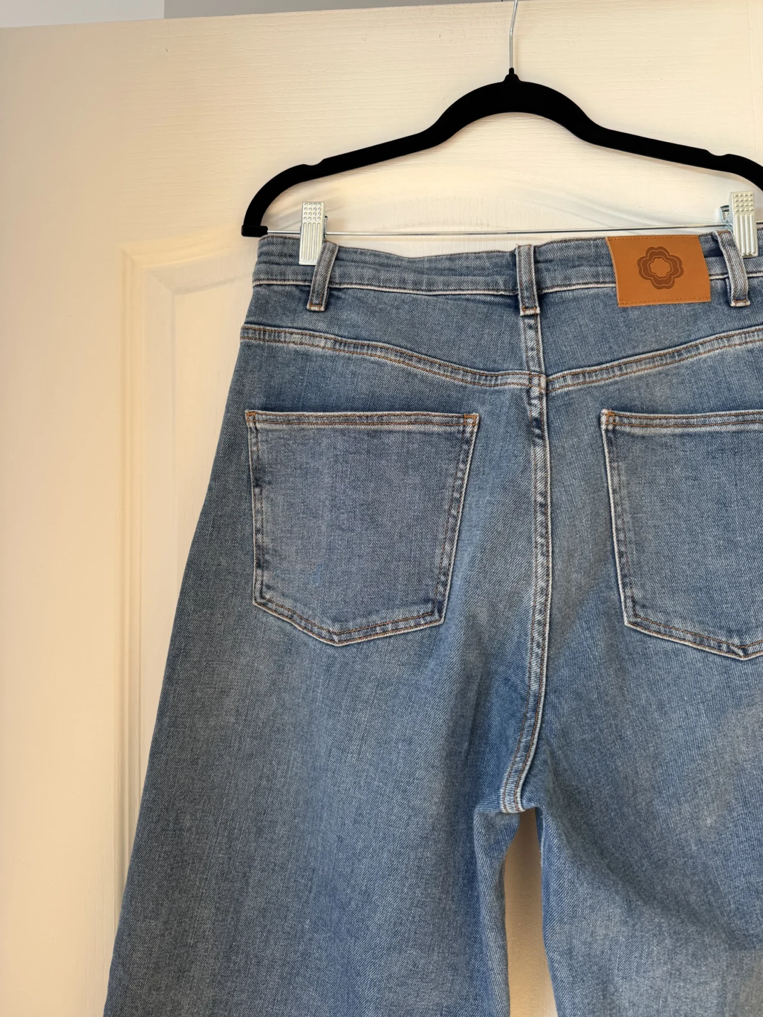 Image for Jean Maje large taille 40 FR - 30 US bleu clair taille haute