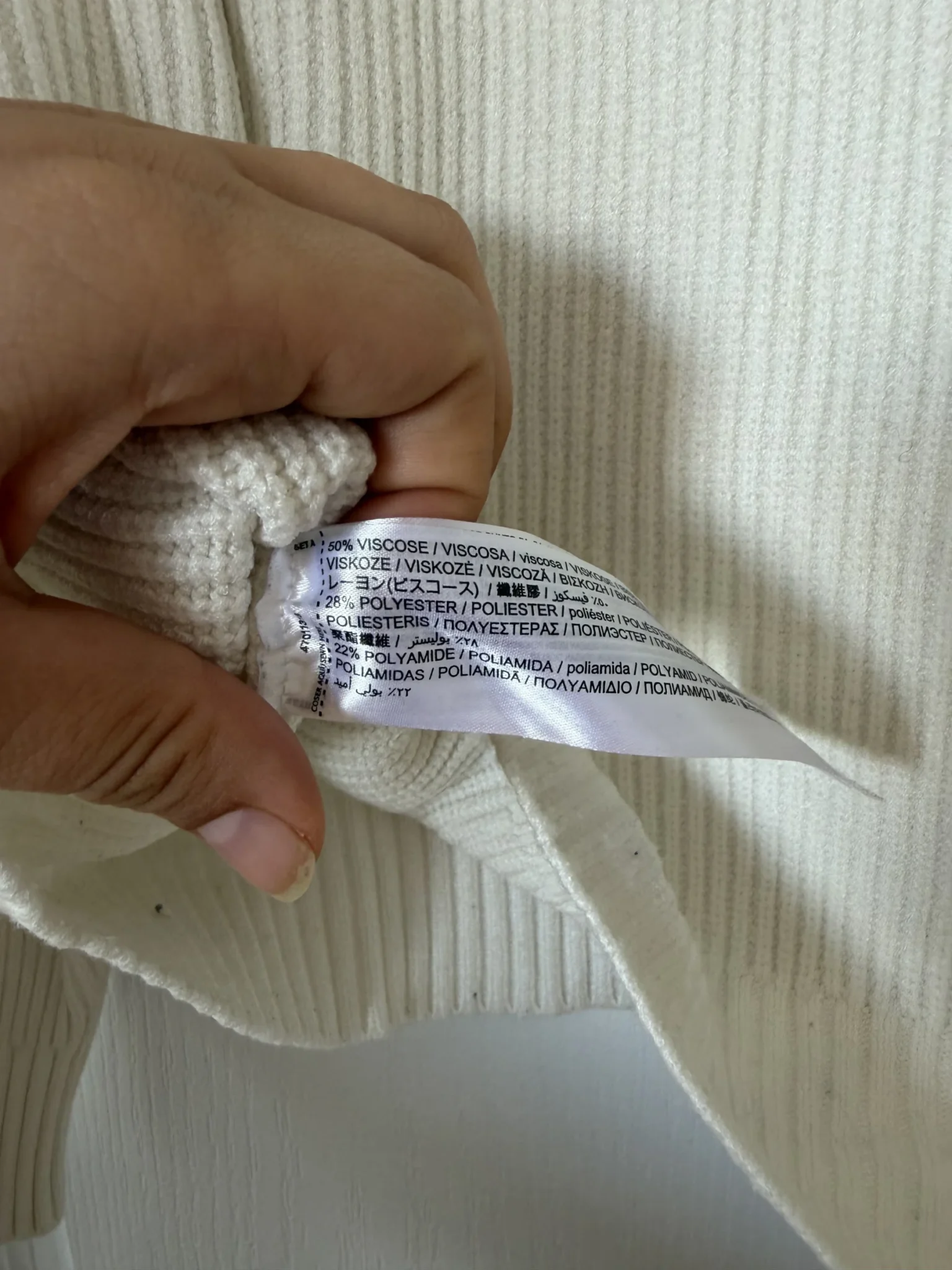 Image for Pull Mango taille S col camionneur blanc cassé écru