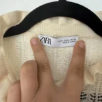 Thumbnail for Pull Zara blanc écru et noir taille XL manches ballons