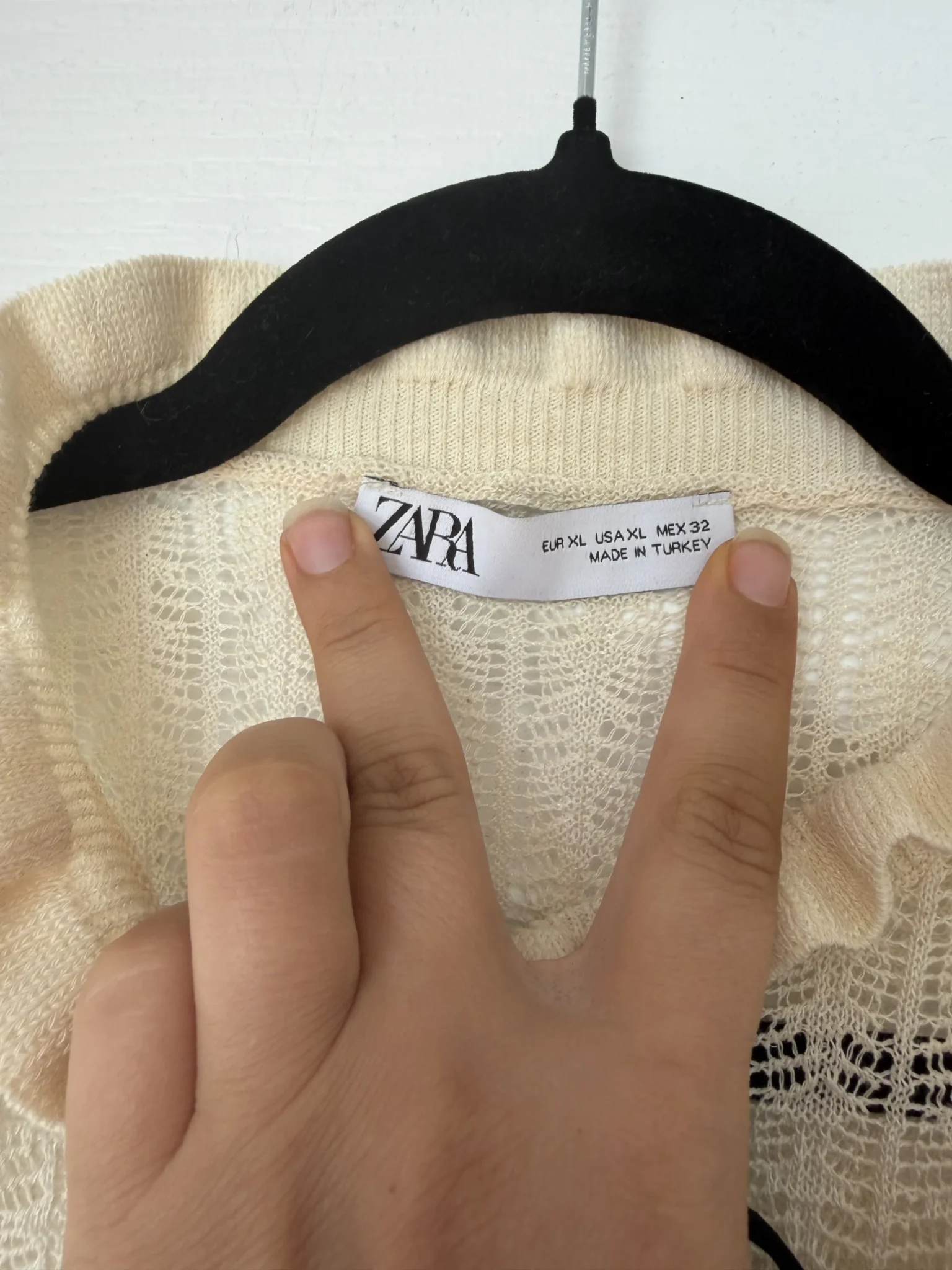 Image for Pull Zara blanc écru et noir taille XL manches ballons