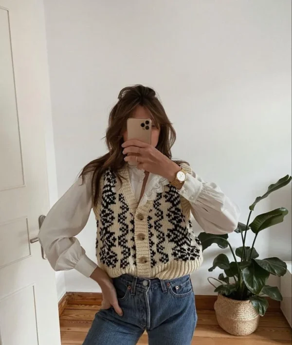 Image for Gilet Zara taille L écru et noir style pull d’hiver