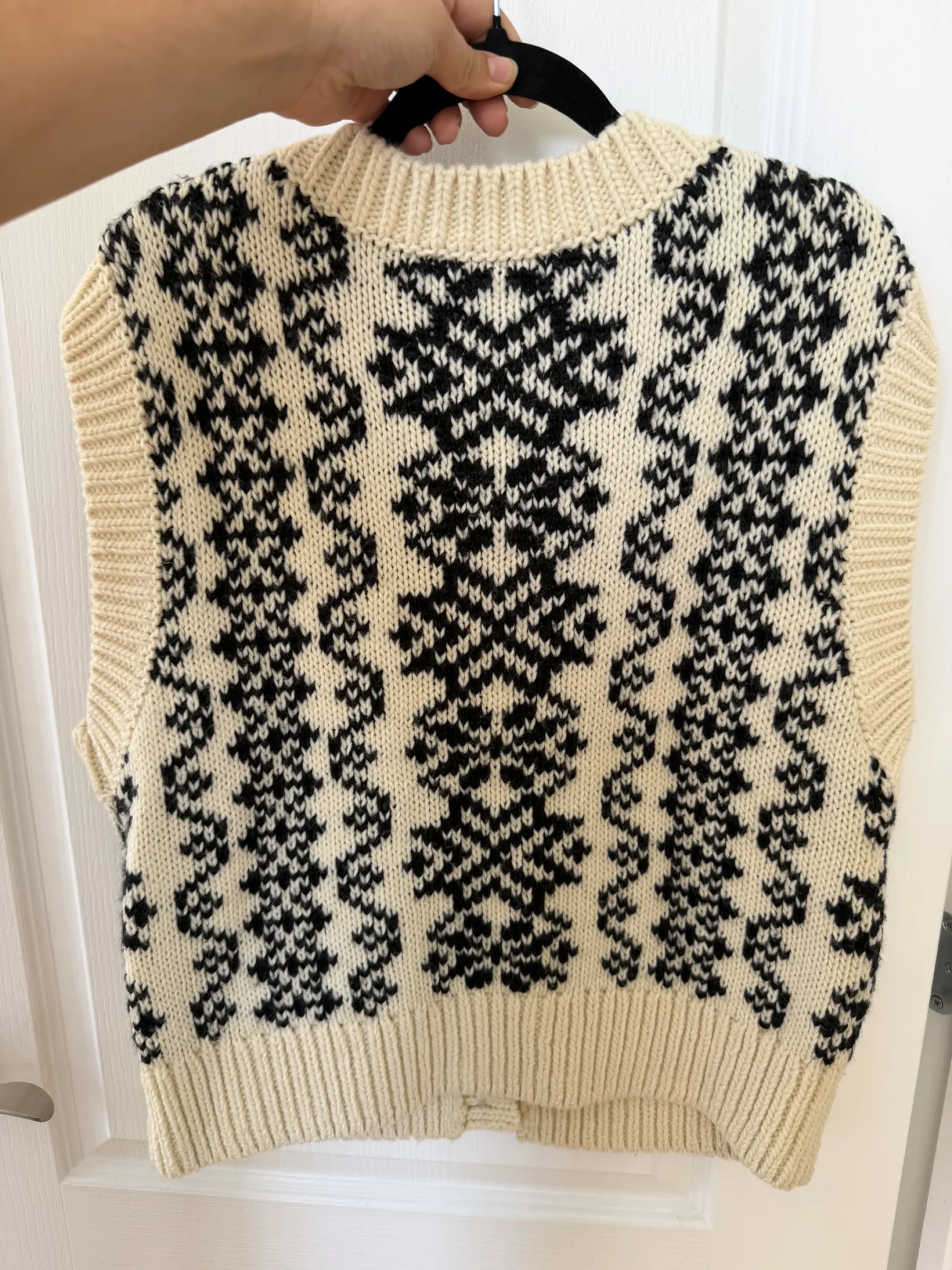 Image for Gilet Zara taille L écru et noir style pull d’hiver