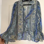 Thumbnail for Blouse Zara taille M manches longues/larges à volants bleu fleuris