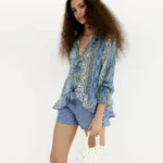 Thumbnail for Blouse Zara taille M manches longues/larges à volants bleu fleuris