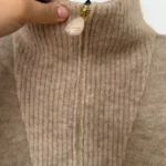 Thumbnail for Pull Sézane modèle Tobias taille S marron clair