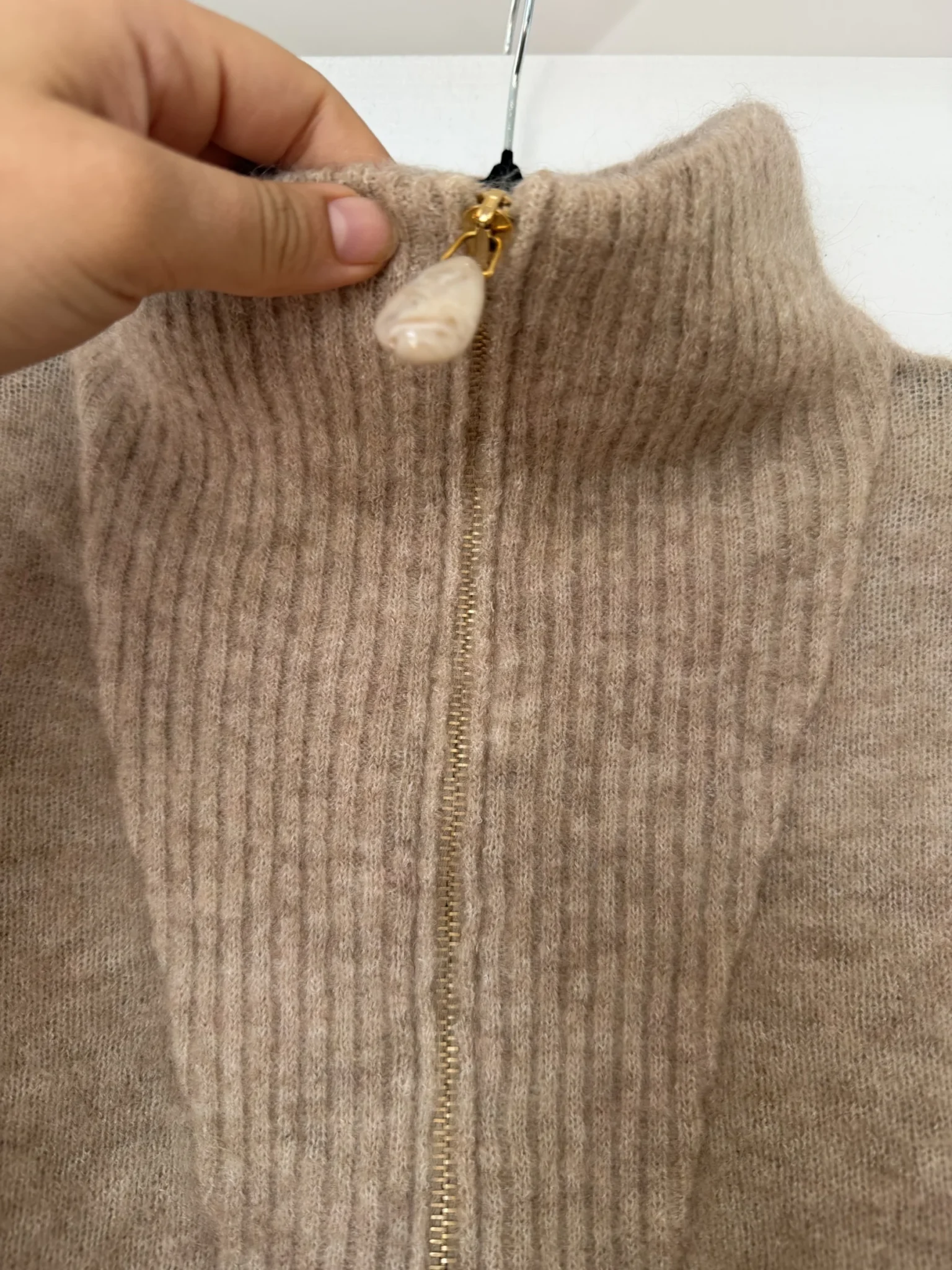 Image for Pull Sézane modèle Tobias taille S marron clair