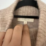 Thumbnail for Pull Sézane modèle Tobias taille S marron clair