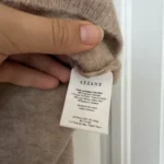 Thumbnail for Pull Sézane modèle Tobias taille S marron clair