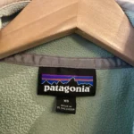 Thumbnail for Pull en micro-polaire Patagonia XS