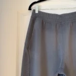 Thumbnail for Pantalon jogging Lululemon taille 8 gris coupe large/oversize