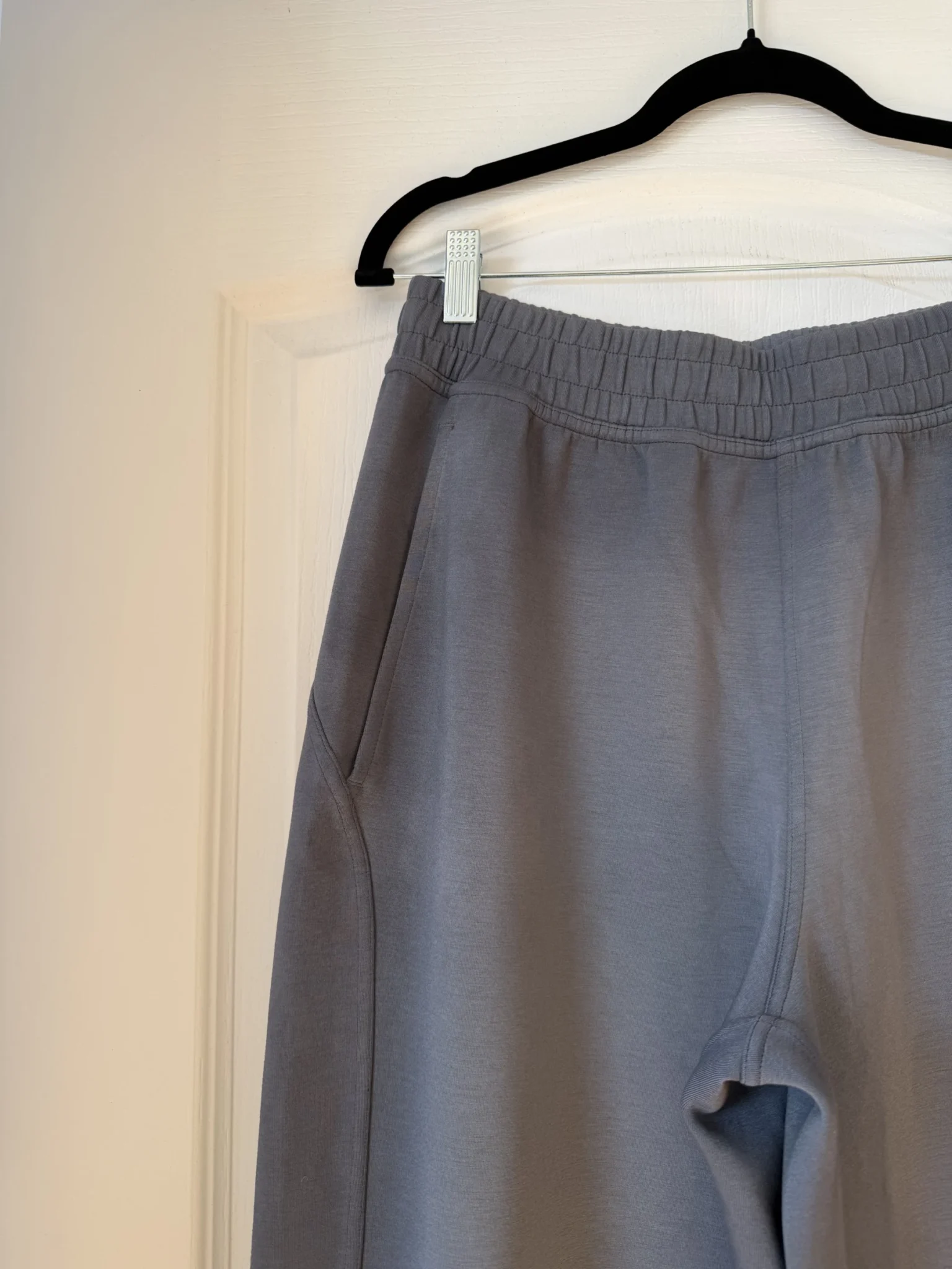 Image for Pantalon jogging Lululemon taille 8 gris coupe large/oversize