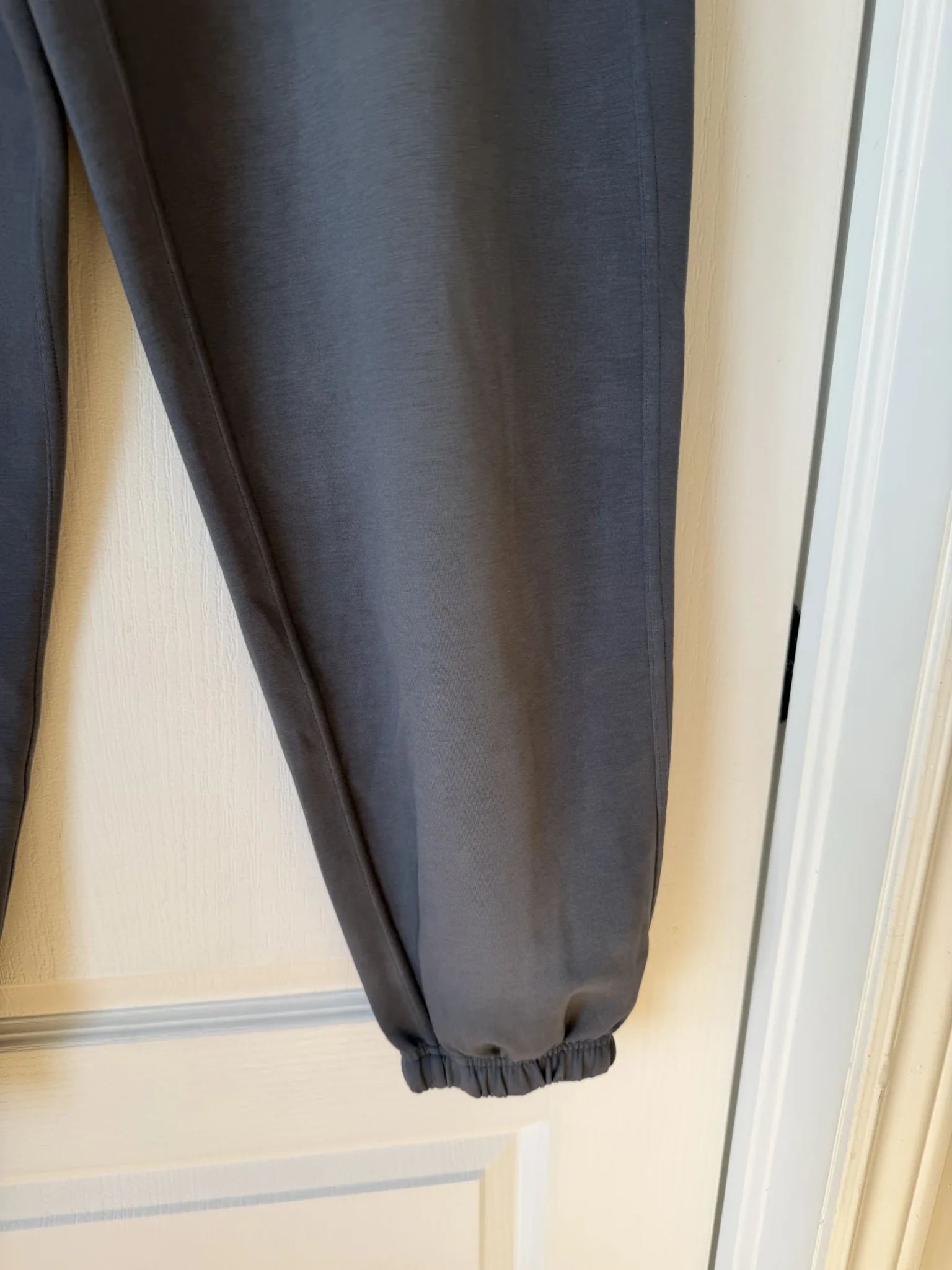 Image for Pantalon jogging Lululemon taille 8 gris coupe large/oversize