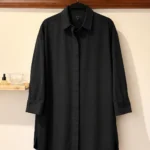 Featured thumbnail for COS – Robe-chemise noire en lyocell – Taille 6