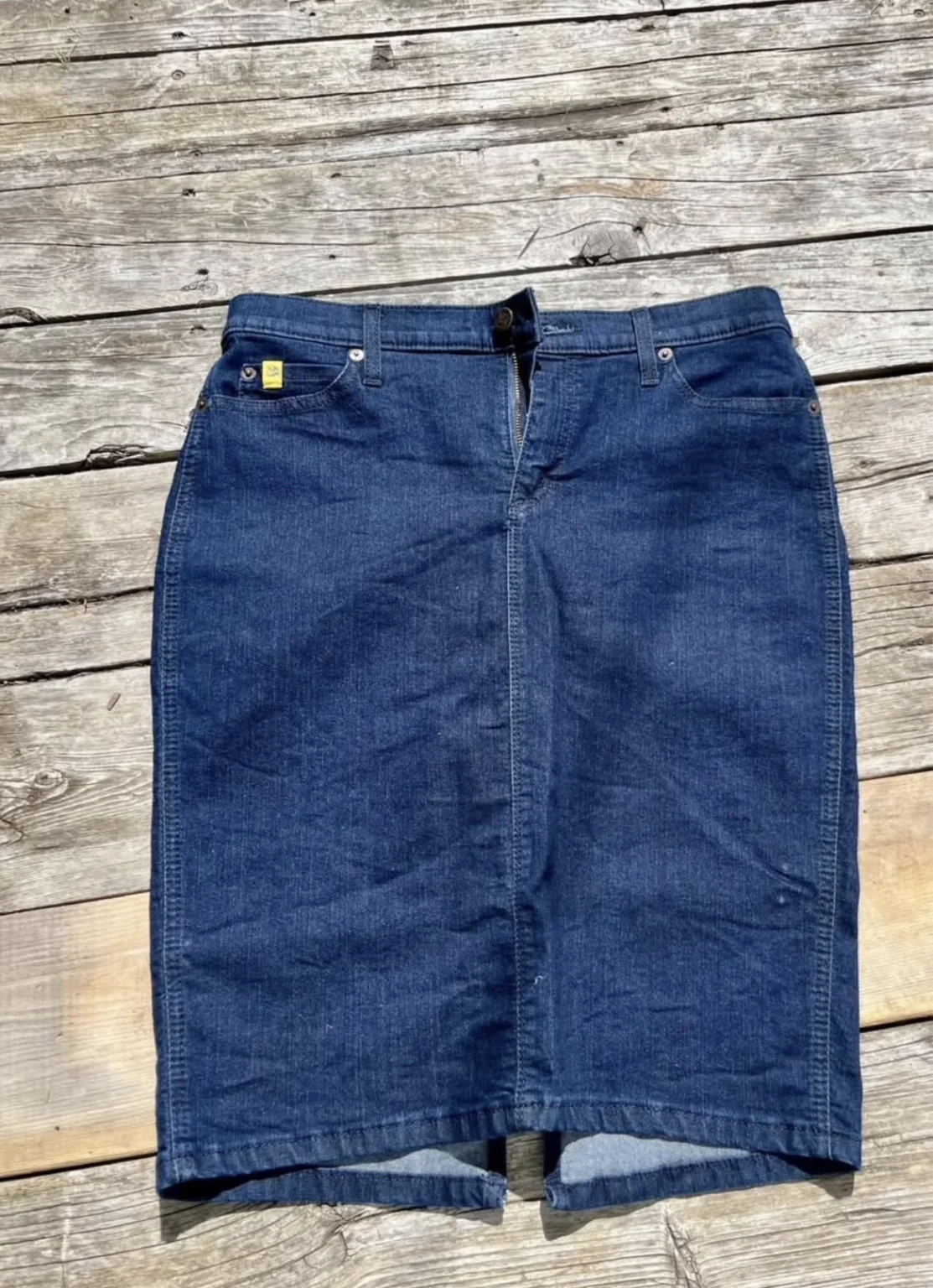 Featured image for Jupe Yoga Jeans