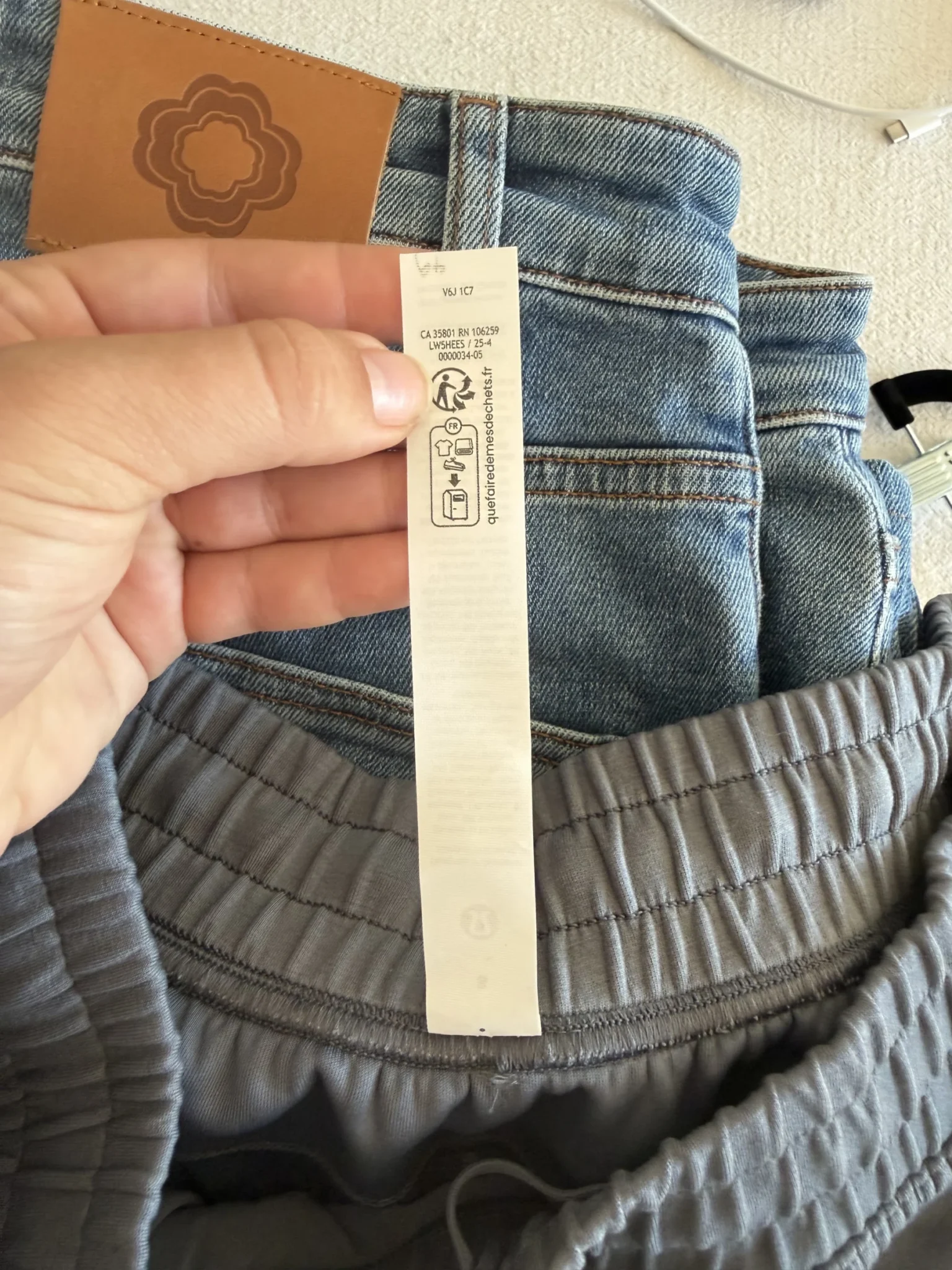 Image for Pantalon jogging Lululemon taille 8 gris coupe large/oversize