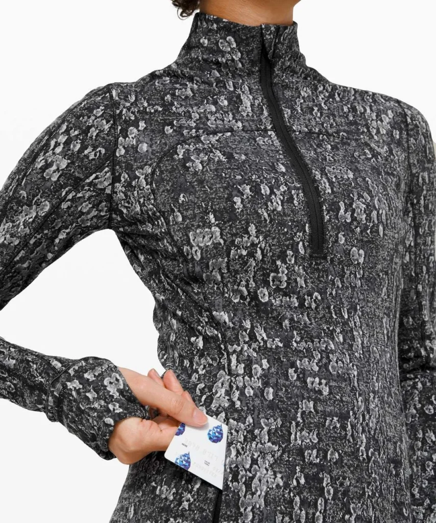 Image for Veste Lululemon de sport taille 4 noir et blanc à motif
