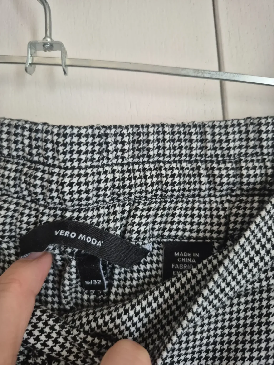 Image for Vero Moda Trousers, Size Small