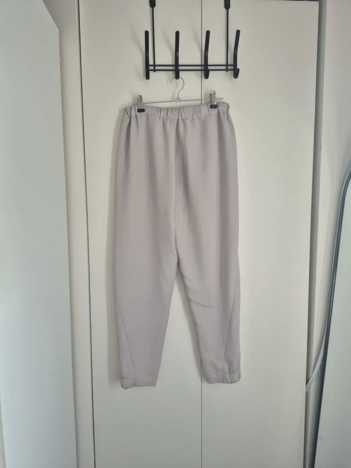 Image for Aritzia Babaton trousers, size Small