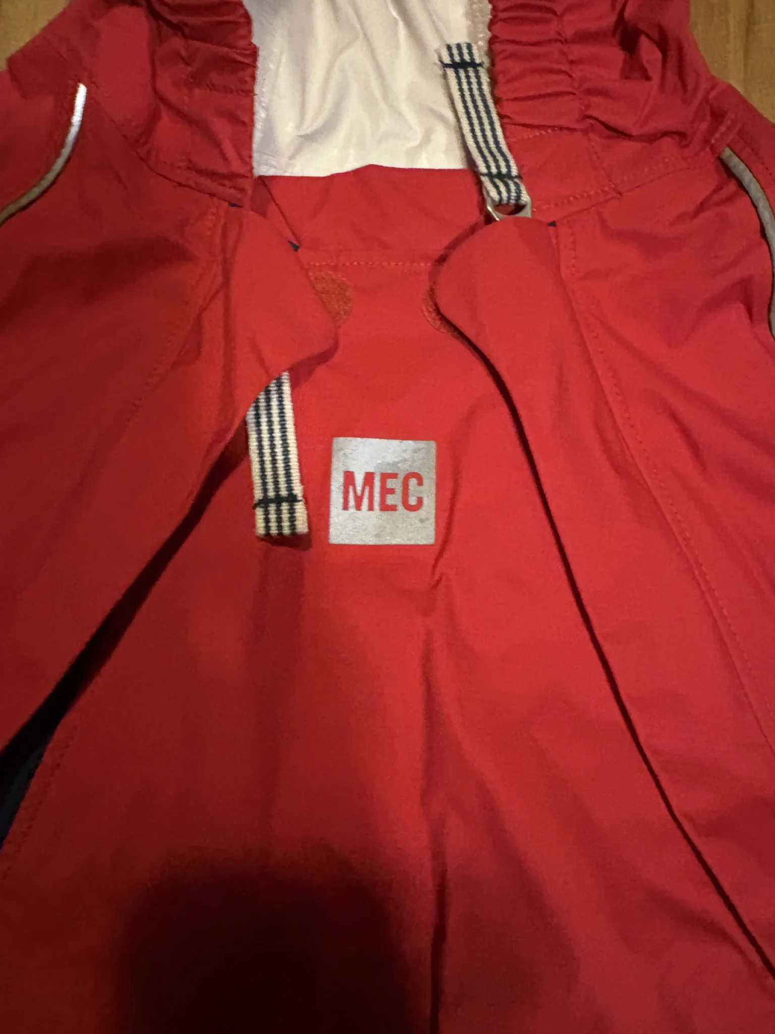 Image for MEC – Combinaison une pièce imperméable rouge – 18 mois