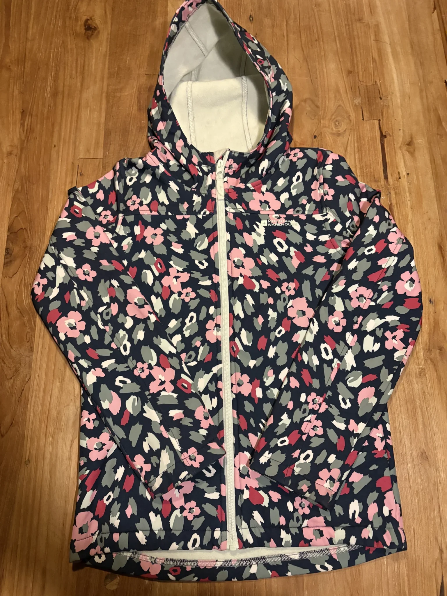 Featured image for Mountain Warehouse – Veste softshell florale – taille 11–12 ans