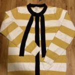 Featured thumbnail for Compañía Fantástica – Cardigan rayé jaune, blanc et noir – taille L