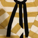 Thumbnail for Compañía Fantástica – Cardigan rayé jaune, blanc et noir – taille L