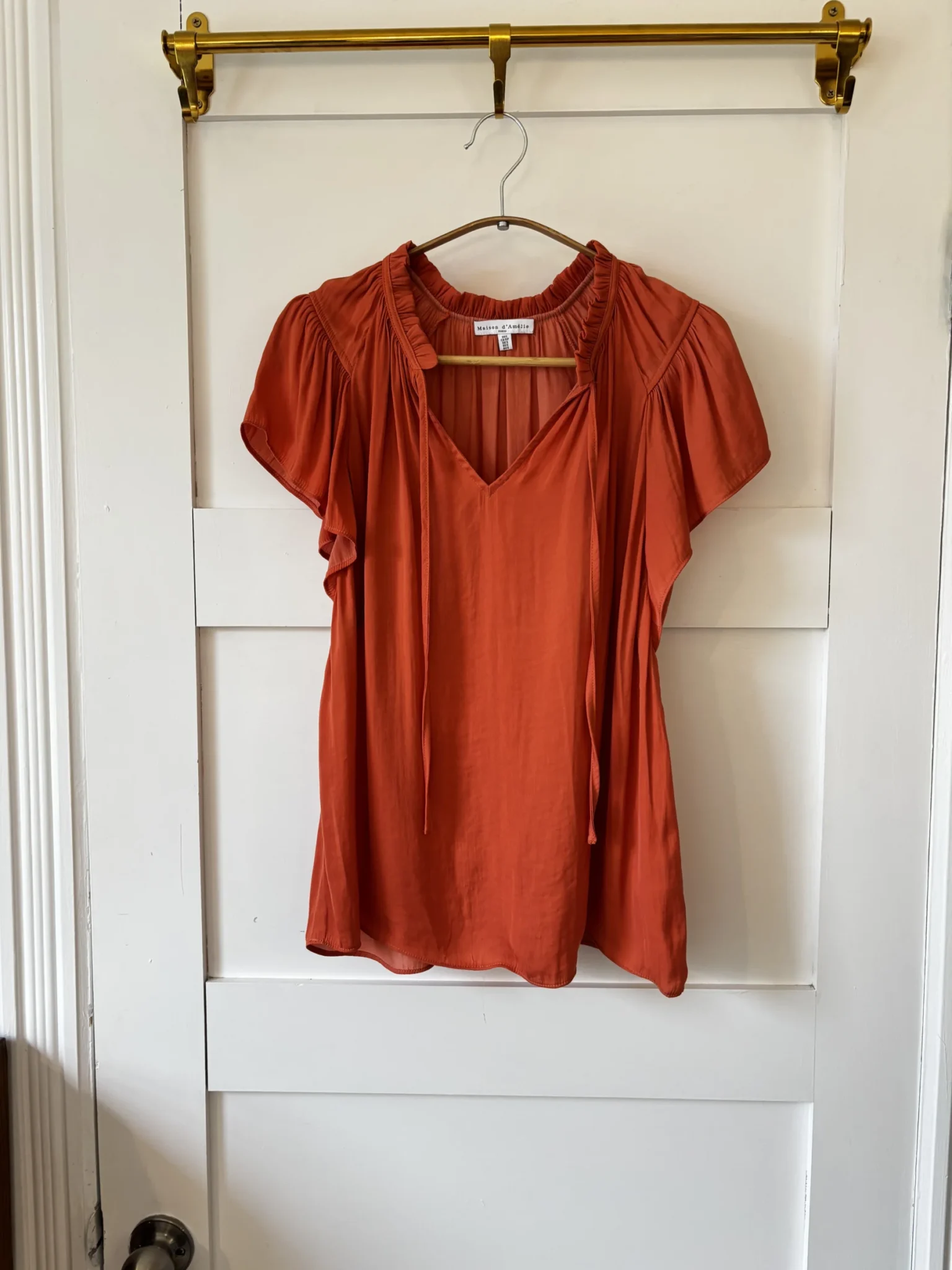 Featured image for ♥️ MAISON D’AMÉLIE flowing blouse