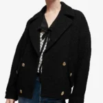 Thumbnail for Manteau court Maje noir avec bouton doré taille 36 effet tweed