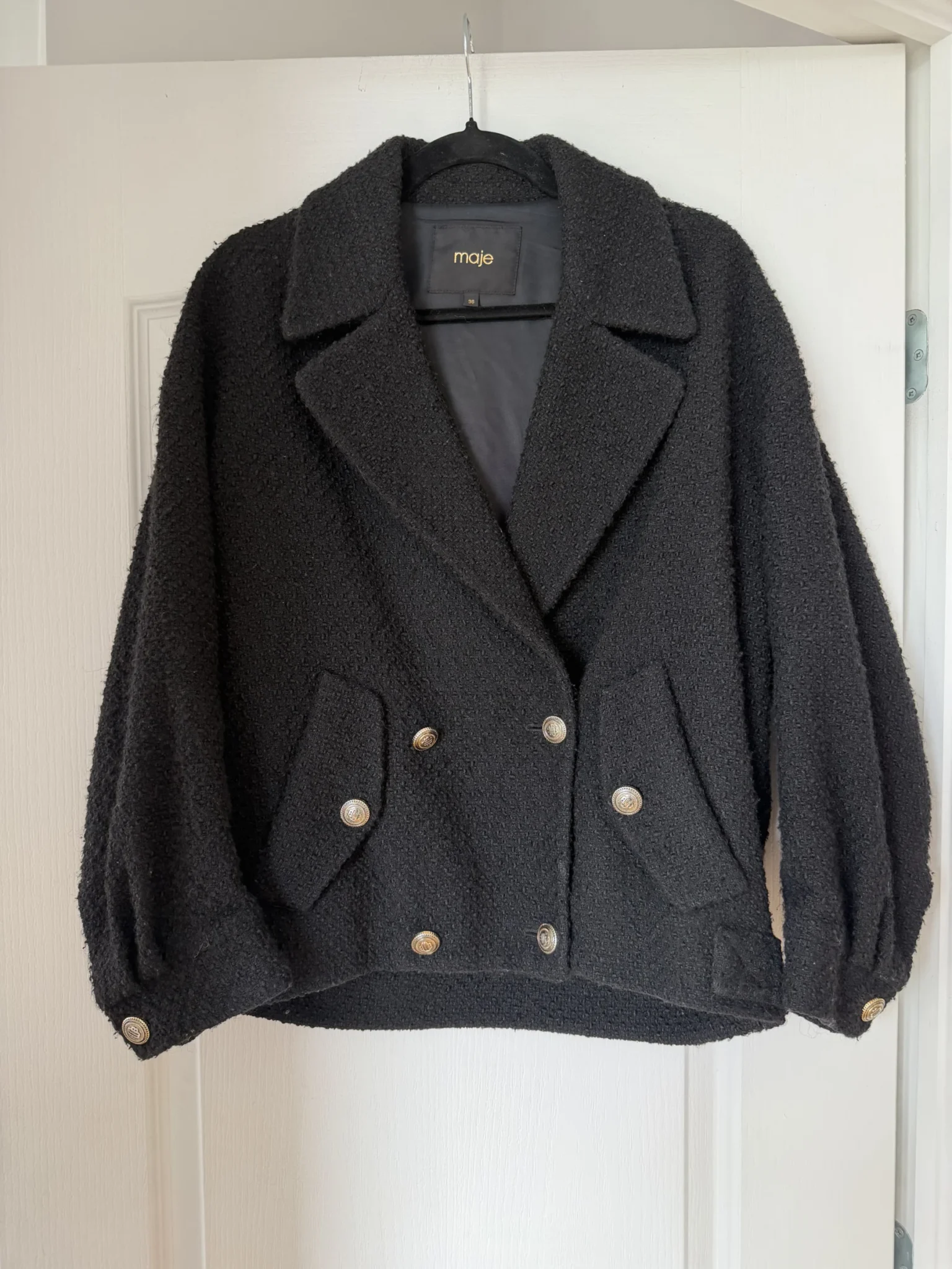 Image for Manteau court Maje noir avec bouton doré taille 36 effet tweed