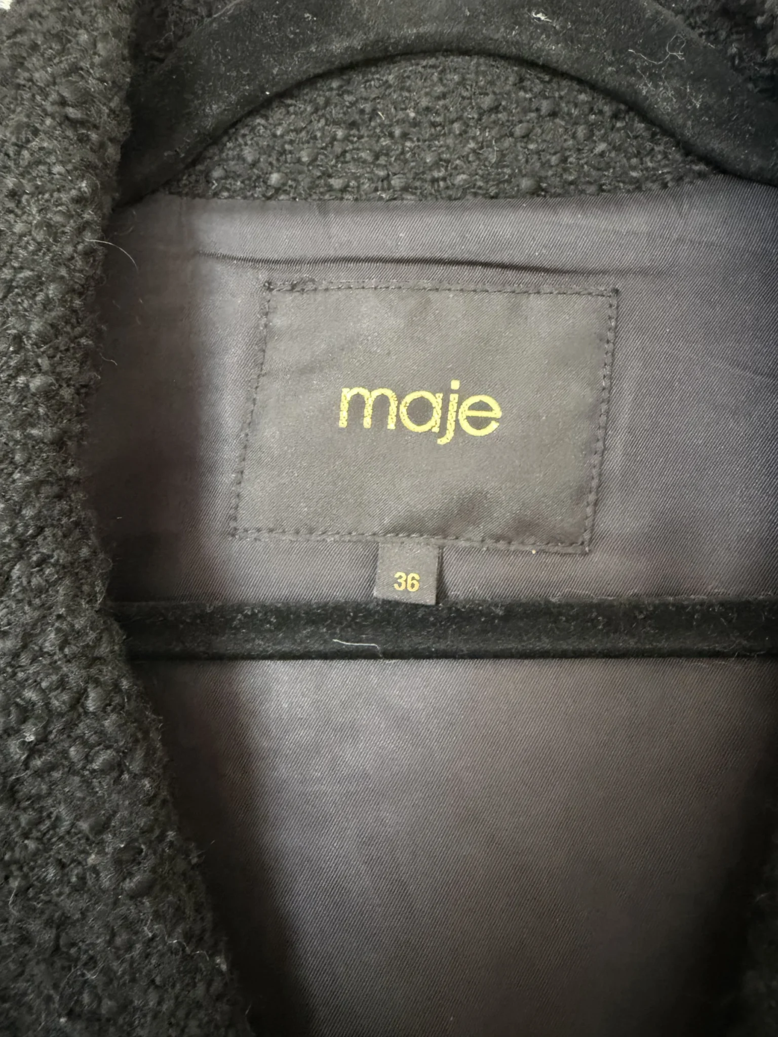 Image for Manteau court Maje noir avec bouton doré taille 36 effet tweed
