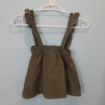Thumbnail for Salopette vert olive en velours côtelé (corduroy) pour fille