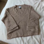 Featured thumbnail for Pull John + Jenn neuf oversized