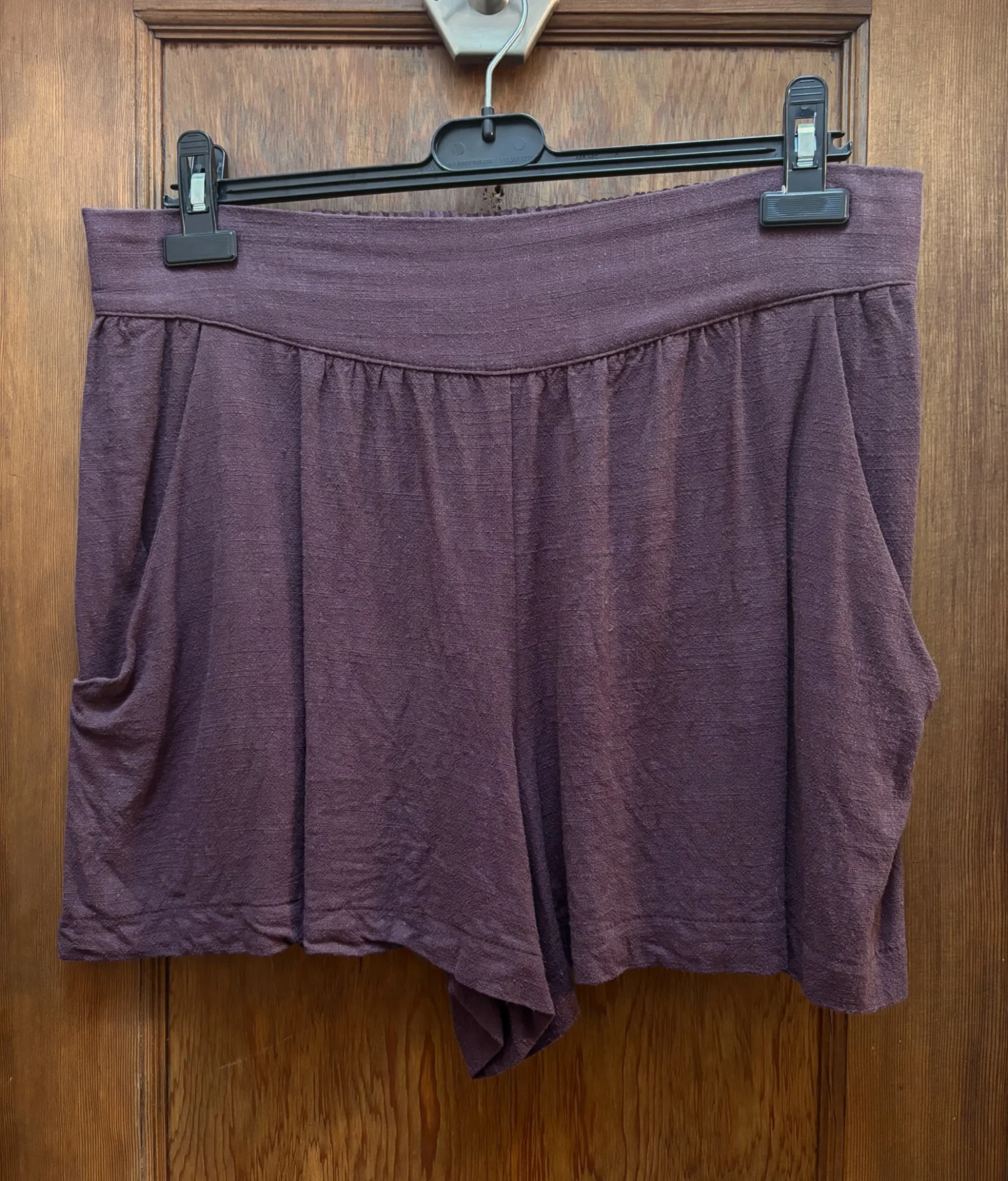 Featured image for Short fluide violet - Cokluch