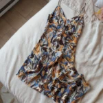 Featured thumbnail for Robe midi à motif satiné