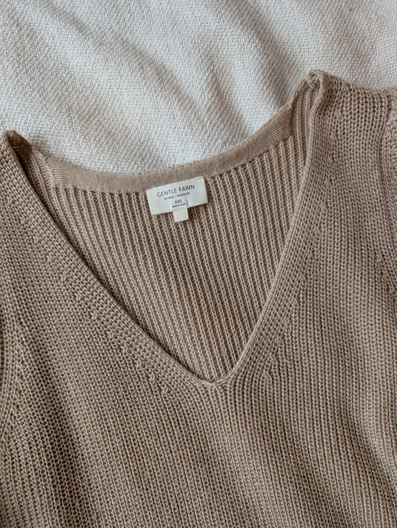 Image for Tricot à manches courtes bouffantes