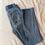 Featured thumbnail for Jeans Curve Love à jambe droite