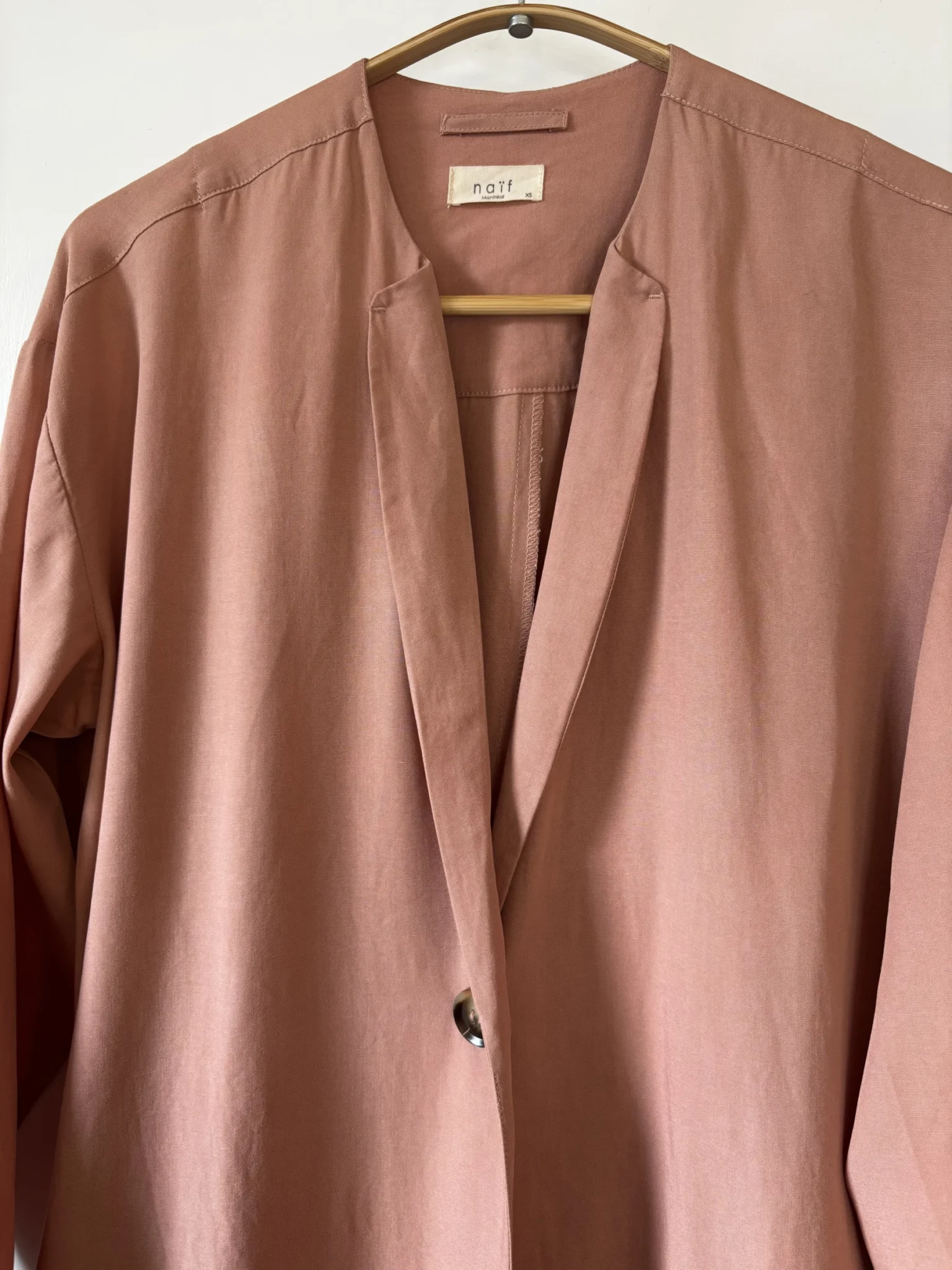 Image for ♥️Trench vieux rose NAÏF Montréal