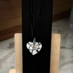 Thumbnail for Collier pendentif coeur