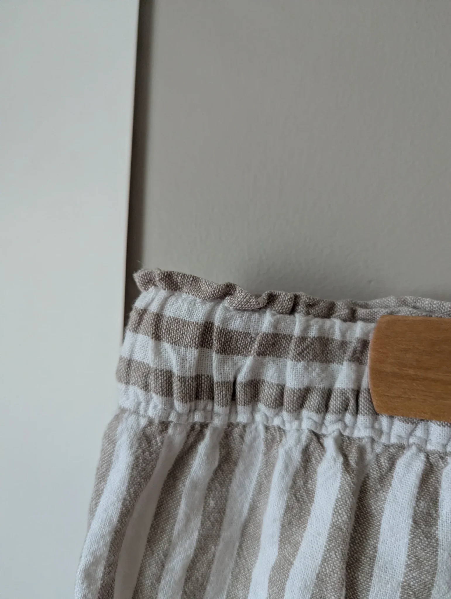 Image for Linen shorts