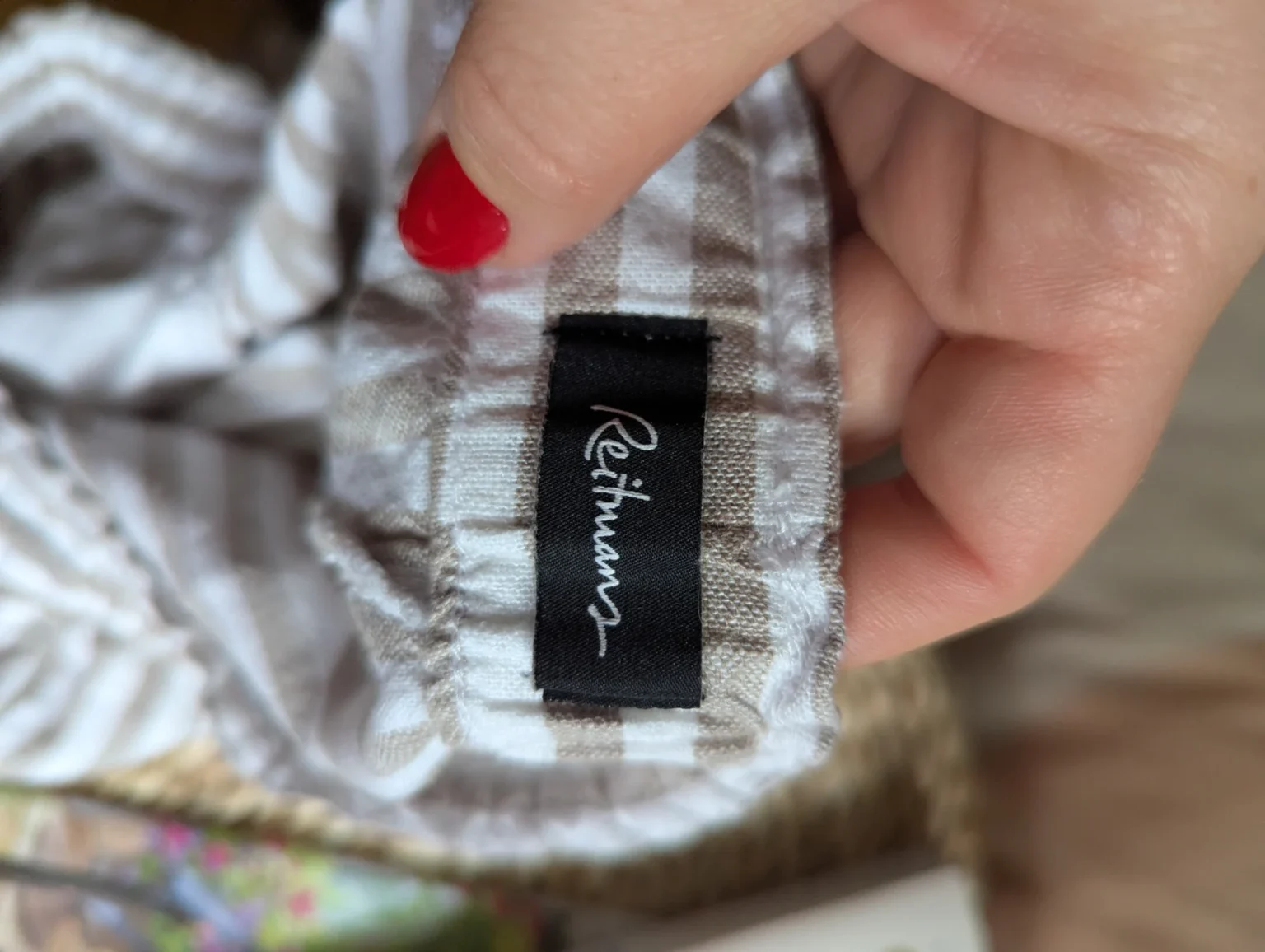 Image for Linen shorts
