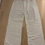 Featured thumbnail for Pantalon en lin