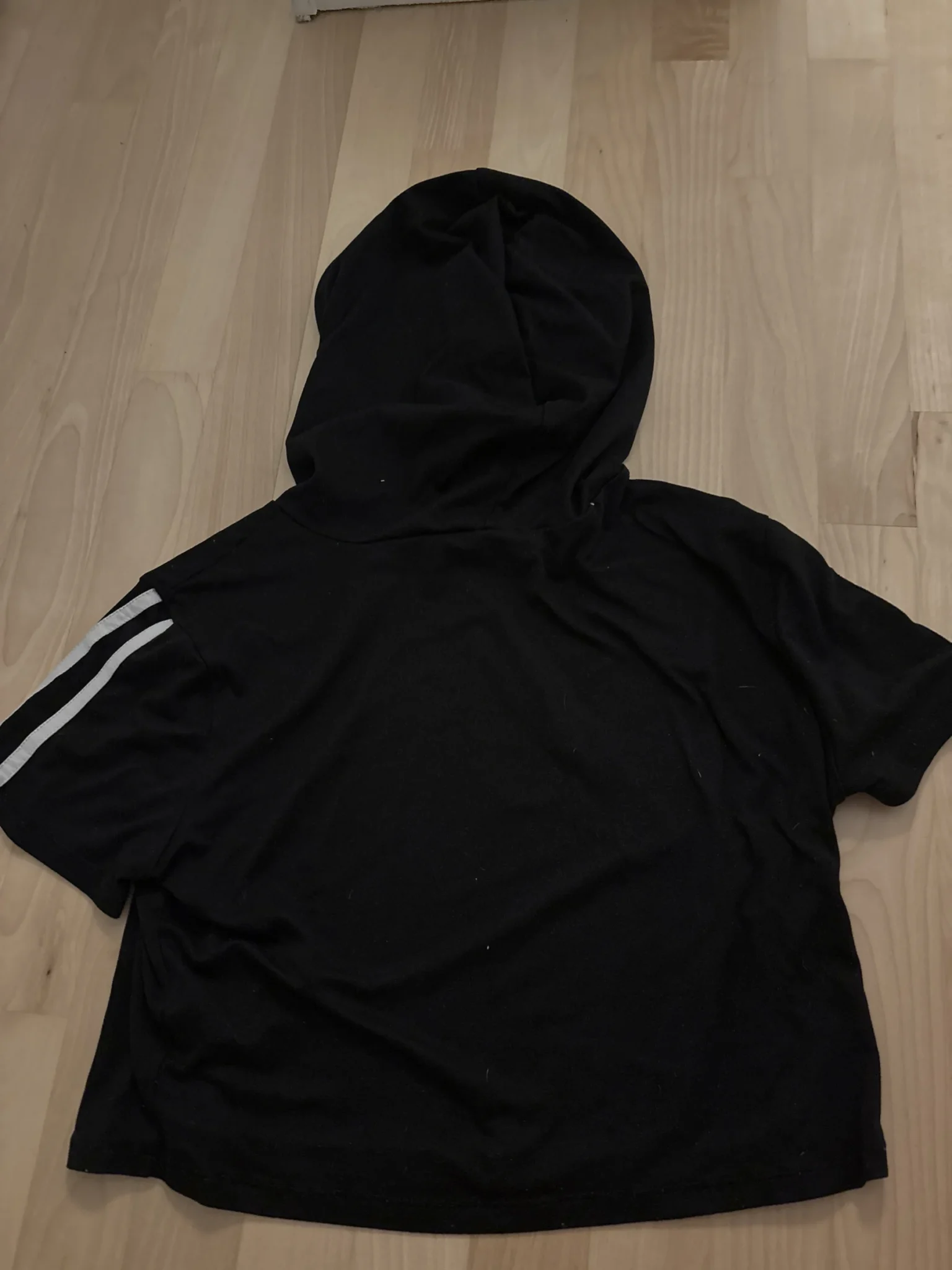 Image for T-shirt à capuche