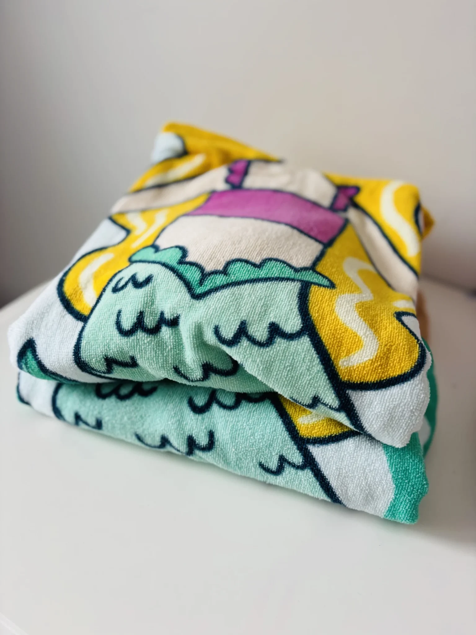 Image for Children’s mermaid-themed hooded towels