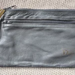 Featured thumbnail for Sublime pochette vintage authentique de la parfumerie Dior des années 80