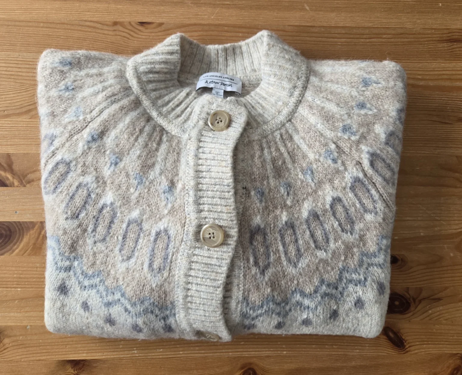 Featured image for Cardigan en lainage crème