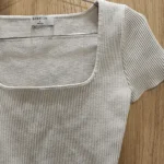 Thumbnail for Aritzia Babaton sculpt crop scoop neck top