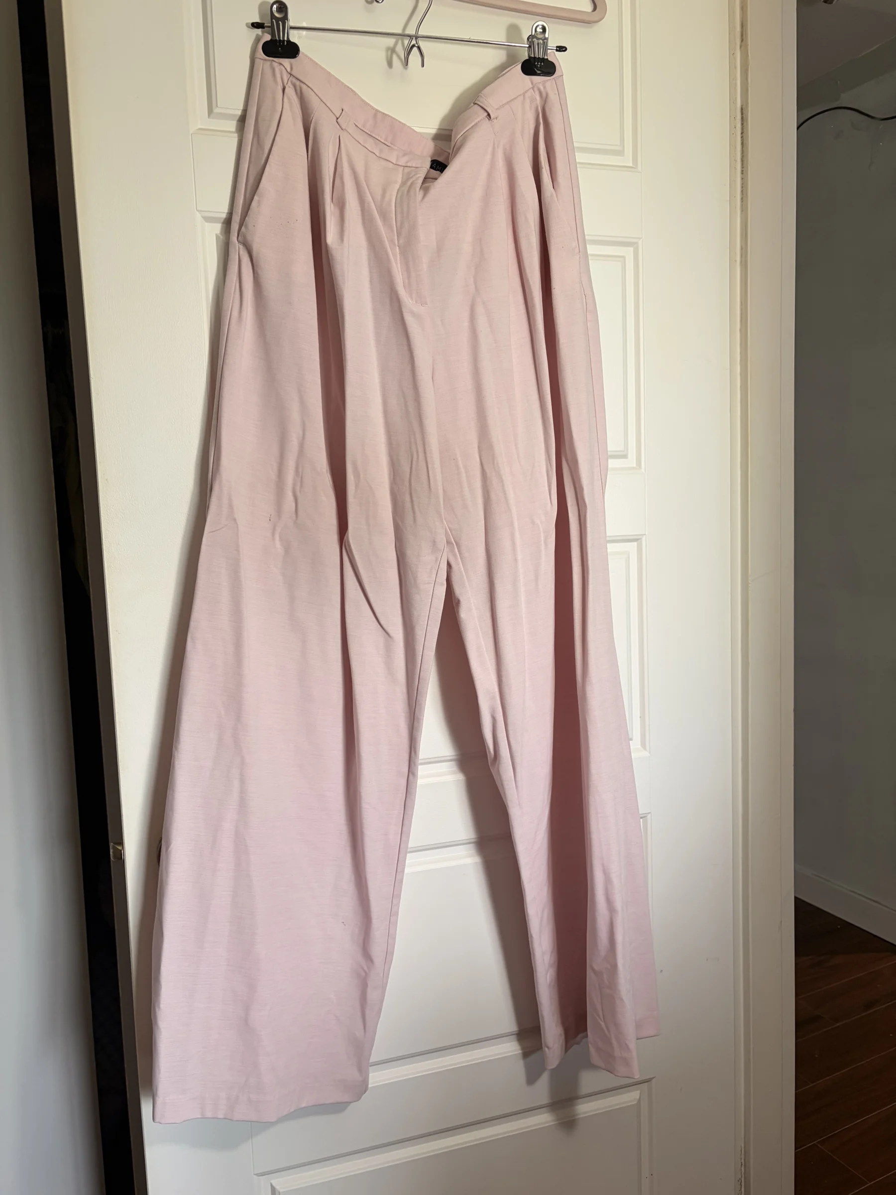 Pantalon rose Dynamite Dynamite seconde main