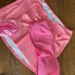 Featured thumbnail for Ensemble jupe et haut de maillot