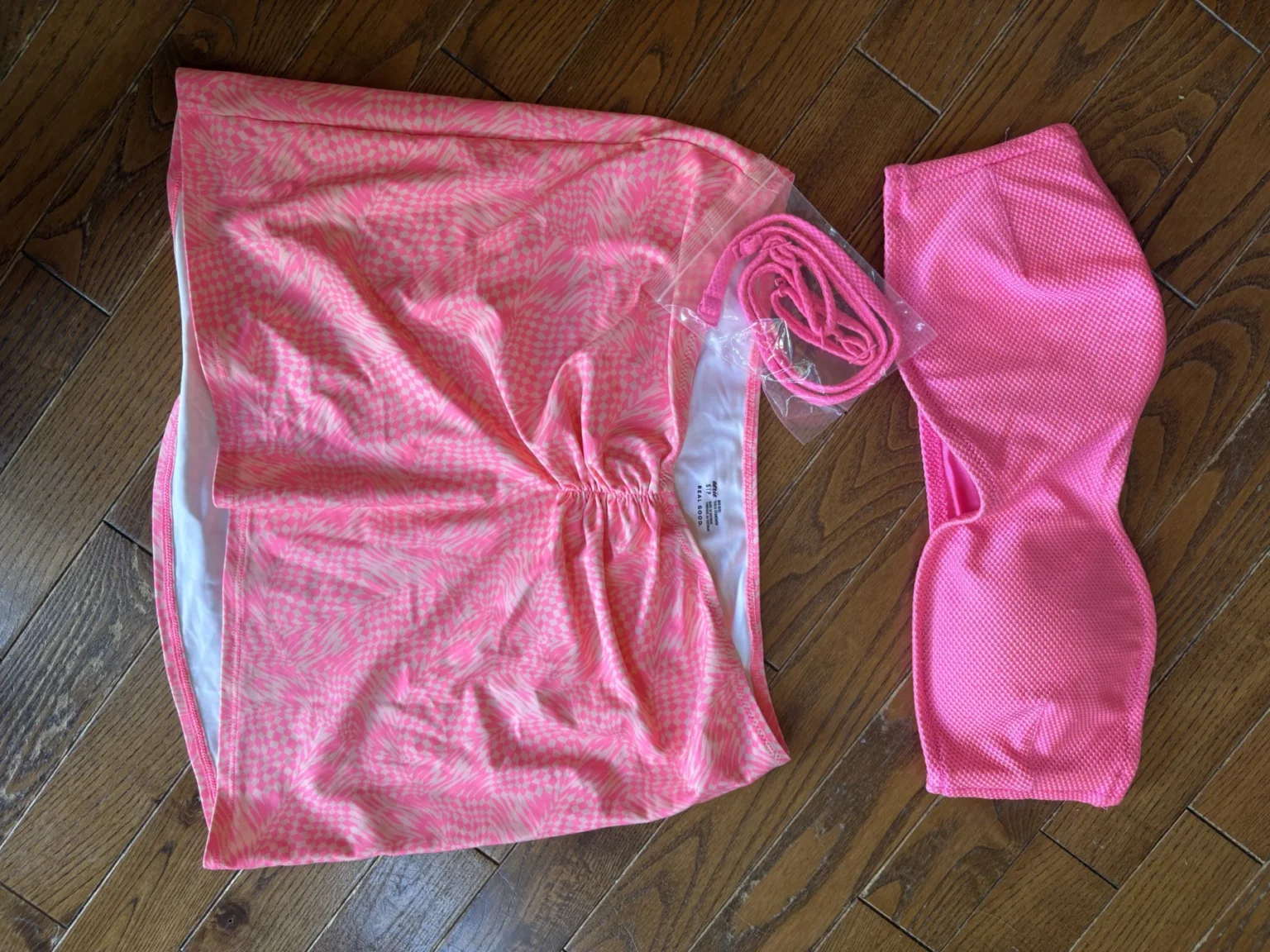 Image for Ensemble jupe et haut de maillot