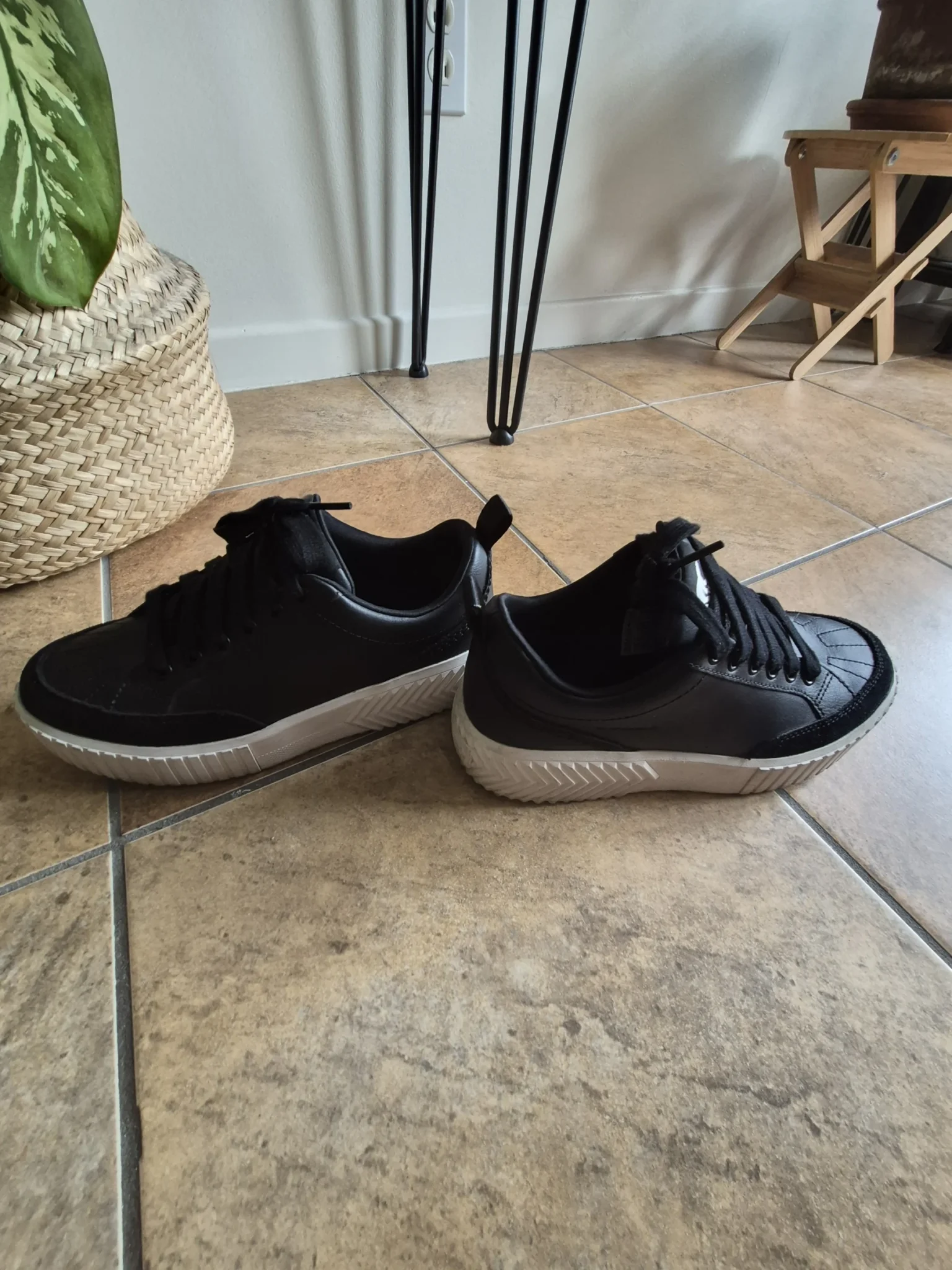 Featured image for Basket Sorel Noir